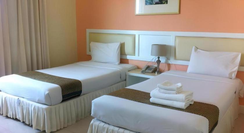 Seng Aroun Hotel Pakxé Exteriör bild